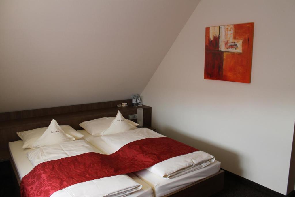 Hotel Schwanen Köngen Chambre photo