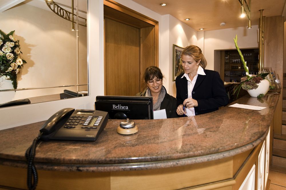 Hotel Schwanen Köngen Extérieur photo